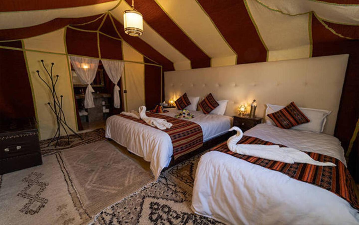 Sahara Luxury Camp Hotel เมอร์ซูกา ภายนอก รูปภาพ
